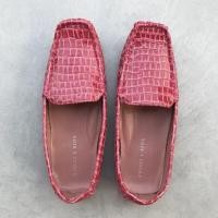 ราคา **มือสอง** รองเท้าผู้หญิงแบบสวม Charles and Keith (854026174)