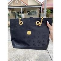 ราคา โล๊ะของแท้‼️‼️(ส่งฟรี) mcm มือ2 ของแท้ สะพายไหล่ (5384936950)