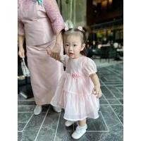 ราคา ชุดออกงานหนูน้อยH&M สีชมพูอ่อน ทรงกระโปรงฟูฟ่องน่ารักมากๆ ไซส์80 ใส่แค่ครั้งเดียวซื้อมาชุดนี้เกือบ2พันส่งต่อ350 (28267880880)