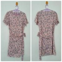 ราคา เดรสป้าย Visa มือ 2 Size M (2131284321)