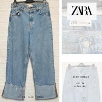 ราคา ZARA กางเกงยีนส์ ทรงบอย กาะบอกใหญ่ พับขา มือสอง (14549322240)