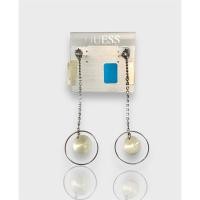 ราคา Guess ( RN299 ) เครื่องประดับ แฟชั่น ต่างหู ตุ้มหู แบบยาว สีเงิน ล็อต2เซลตำหนิลดราคา (25637090770)