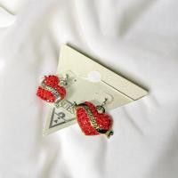 ราคา Guess ( RN157 ) เครื่องประดับ แฟชั่น ตุ้มหู ต่างหู รูปหัวใจ สีแดงล็อต2เซลตำหนิลดราคา (26053763039)