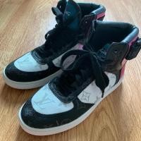 ราคา รองเท้าแบรนด์เนมมือสอง (12096223631)