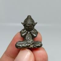 ราคา พระปิดตา นะกระสูนคต หลวงปู่อิ่ม วัดทุ่งนาใหม่ เนื้อนวโลหะ สุดยอดพระปิดตาสายหนังเหนียวคงกระพันชาตรี (26666003036)