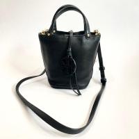 ราคา TORY BURCH MILLER MINI BUCKET BAG สีดำ (22730564770)
