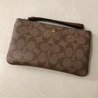 ราคา Coach คล้องมือ ไซส์ L มือสอง (2061492552)