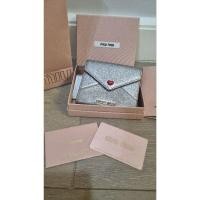 ราคา กระเป๋าสตางค์ MIU MIU มิวมิว (24406707615)