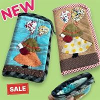 ราคา ซองมือถือกระเป๋าผ้า Appliqué ใส่ธนบัตรหรือโทรศัพท์มือถือ ++ (26571252040)