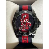 ราคา GUCCI Dive Blue Red Snake Fabric Strap Men's Watch YA136214 (27225123180)