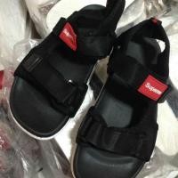 ราคา รองเท้าแตะ Supreme (1757393858)