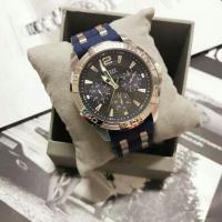ราคา Guess W0366G2 แท้ (825309550)