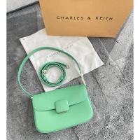 ราคา charles & keith สีเขียวแท้จากช้อป100%ใบใหญ่8.5นิ้วหิ้วแท้จากช้อป100% (26417513382)