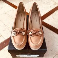 ราคา รองเท้าส้นตึก pierre cardin 23SC685 แท้ สภาพ 90% (1723250163)