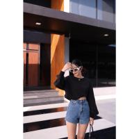 ราคา เสื้อครอปแขนยาวปลายจั๊มบอลลูน มี 3 สี : สีดำ , สีขาว , สีแดง (25952071161)