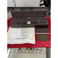 ราคา GUCCI Quartz โมเดล 5500L ตัวเรือนสแตนเลส นาฬิกาผู้หญิง มือสองของแท้ (20423781506)
