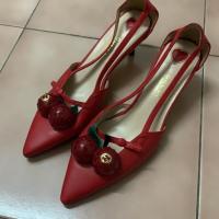 ราคา รองเท้าส้นสูง Gucci ของแท้ มือสอง ไซส์ 37 (4012071971)