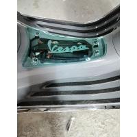 ราคา ฝาปิดครอบแบตเตอรี่ เวสป้าVespa sprint primavera 125 150 (2022-2023) (22584729537)