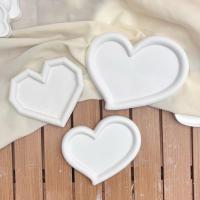 ราคา ถาดปูนรูปหัวใจ พร๊อพถ่ายรูปสินค้า ถาดปูนระบายสี (29019657355)