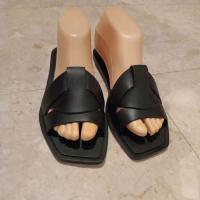 ราคา รองเท้าแตะส้นแบนสีดำ ยี่ห้อ ZARA แท้ (มือสอง) (24683282070)