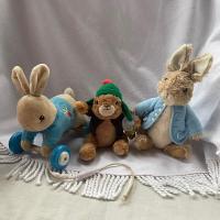 ราคา ตุ๊กตากระต่าย Peter rabbit ขนนุ่ม ก้นถ่วง วินเทจน่ารัก✨ (22175745576)