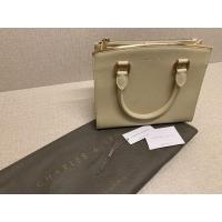 ราคา CHARLES&KEITH / Beige hand bag / มือสอง กระเป๋าถือ สภาพดี (7867939451)