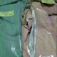 ราคา Welove top & bettina uniqlo @aurelia (10104517955)