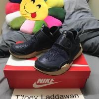 ราคา NikeLab x Stone Island Sock Dart Mid มือสอง ของแท้ (1771761556)