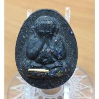ราคา พระปิดตา เจ้าสัว หมื่นล้าน เนื้อดำใบลาน แช่น้ำมนต์ ตะกรุดทองคำ 1 ดอก (27613812244)