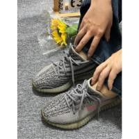 ราคา adidas originals Yeezy Boost 350 V2 Beluga ส้มเทา - เทา ของแท้ 100 % รองเท้าผ้าใบ (22155990680)