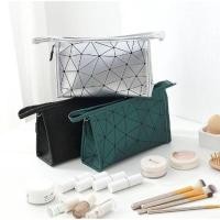 ราคา กระเป๋าเครื่องสําอาง กระเป๋าหนัง PU แบบพกพา เรียบง่าย ใส่เครื่องสำอาง รูปสี่เหลี่ยมขนมเปียกปูน กันน้ำได้ (28777758991)