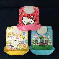 ราคา กันเปื้อนมีถาด ลายลิขสิทธิ์ (1482613003)