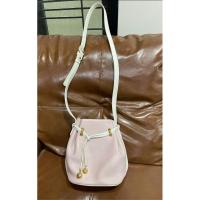 ราคา CHARLES JOURDAN ทรงจีบ แท้ (22460651159)