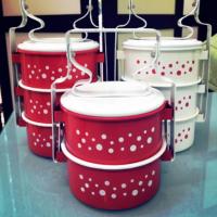 ราคา ปิ่นโตลายจุด 3 ชั้นสีชมพูบานเย็นเข้ม (1556165)