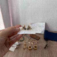 ราคา ต่างหู Kate spade ผึ้ง มือ1ไม่มีอุปกรณ์ (15296237393)