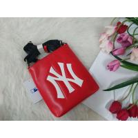 ราคา กระเป๋า MLB สีแดงสด ของแท้ (9831346891)