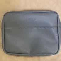 ราคา กระเป๋าเครื่องสำอาง Furla (7934991475)