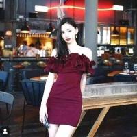 ราคา เดรสออกงาน สีแดง ระบาย เปิดไหล่ (16499650245)