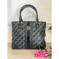 ราคา Pierre Cardin แท้ ทรงทำงาน สะพายคล้องแขนหรือขึ้นไหล่ได้ (25468868134)