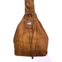 ราคา Carat กระเป๋าคาดอก คาดหลัง กระเป๋าหนังแท้ มือสอง หนังฟูลเกรน sling bag chestbag yonvintage (25593023354)