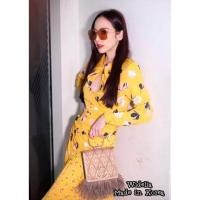 ราคา (L) พร้อมส่งชุดเดรสแขนยาวสีเหลืองแต่งคอปก งานป้าย 9 Flyday แท้ มือ1 ป้ายห้อย (25953500546)