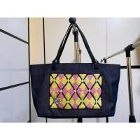 ราคา GIVENCHY Denim Tote Bag ของแท้ (มือสอง) (10245907228)