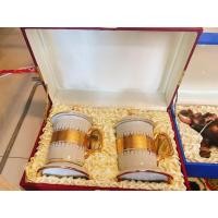 ราคา แก้วน้ำทองนูนพร้อมกล่องผ้าไหม (17189899707)