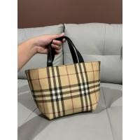 ราคา กระเป๋า Burberry Classic Check Handbag มือสอง ของแท้ (29937607039)
