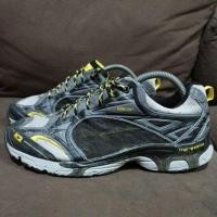 ราคา รองเท้า K2 goretex มือสอง ไซส์ 42,5 (24693880490)