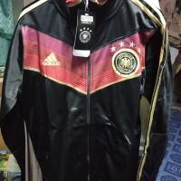 ราคา เสื้อบอลแจ็คเก็ตทีมชาติเยอรมัน (4544826975)