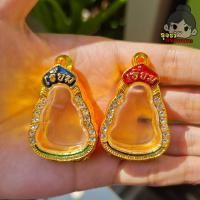 ราคา (จัดส่งเร็ว) กรอบพระปิดตา กรอบพระชุบทองล้อมเพชรลงยา | ใส่ปิดตาหลวงปู่เอี่ยม | กว้าง2.3*สูง3.0ซม.(ขนาดจอกระจก) (29135985553)