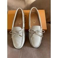 ราคา รองเท้า Tod’s White Leather Loafers Women 36/ 37ใส่ได้จ้า(สีครีม) (25892804064)