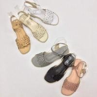 ราคา รัดส้น หนังฉลุลายดอกไม้ (314366132)