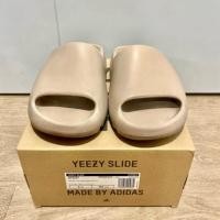 ราคา แท้ รองเท้าแตะ Adidas Yeezy Slide (First Release) สี Pure ไซส์ 8 uk 26 cm ผิวเรียบ มือสอง (25969303921)